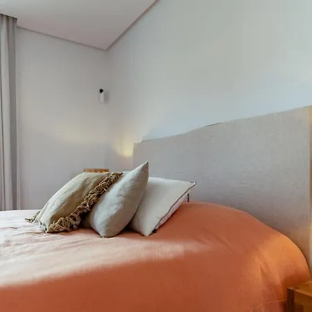 Penthouse With Sea View, Gym & Pool In Puerto Banus Apartment